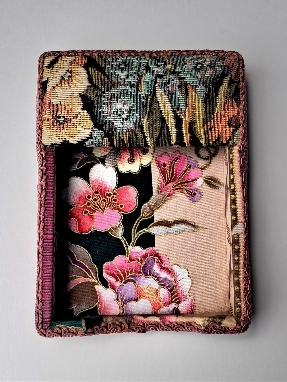 Desk Set Blotter Hat Box Paper Holders Frame Pencil Can 6 Piece Tapestry Cottage